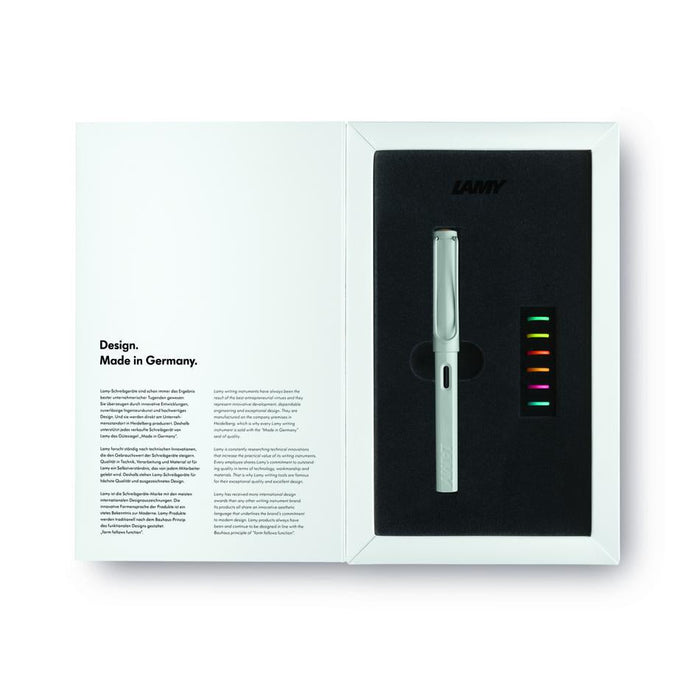 Lamy Safari LE Fountain Pen All White Fine Nib 1002423_1