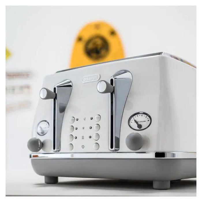 Delonghi Icona Capitals 4 Slice Toaster - Sydney White CTOC4003W...