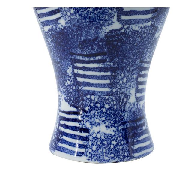 Rembrandt Traditional Blue & White Vase SE2249-Marston Moor